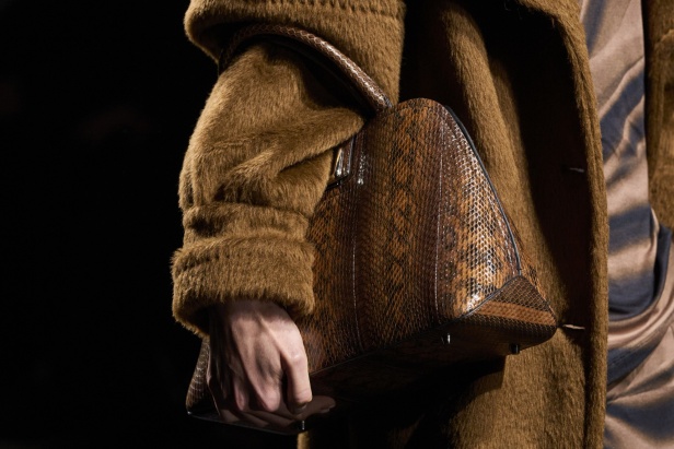 مجموعة Alberta Ferretti لخريف وشتاء 2024