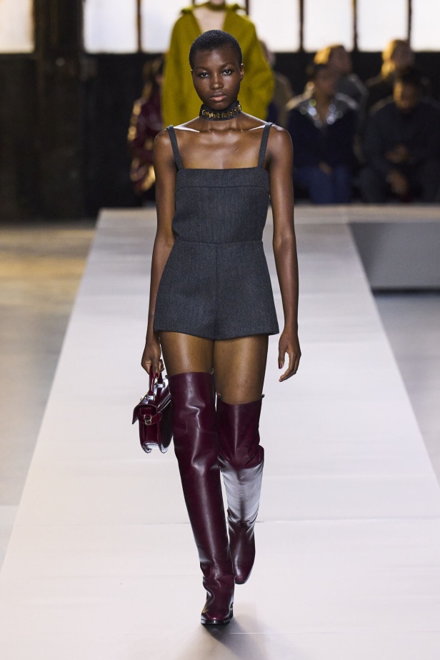 عرض أزياء Gucci لخريف 2024 