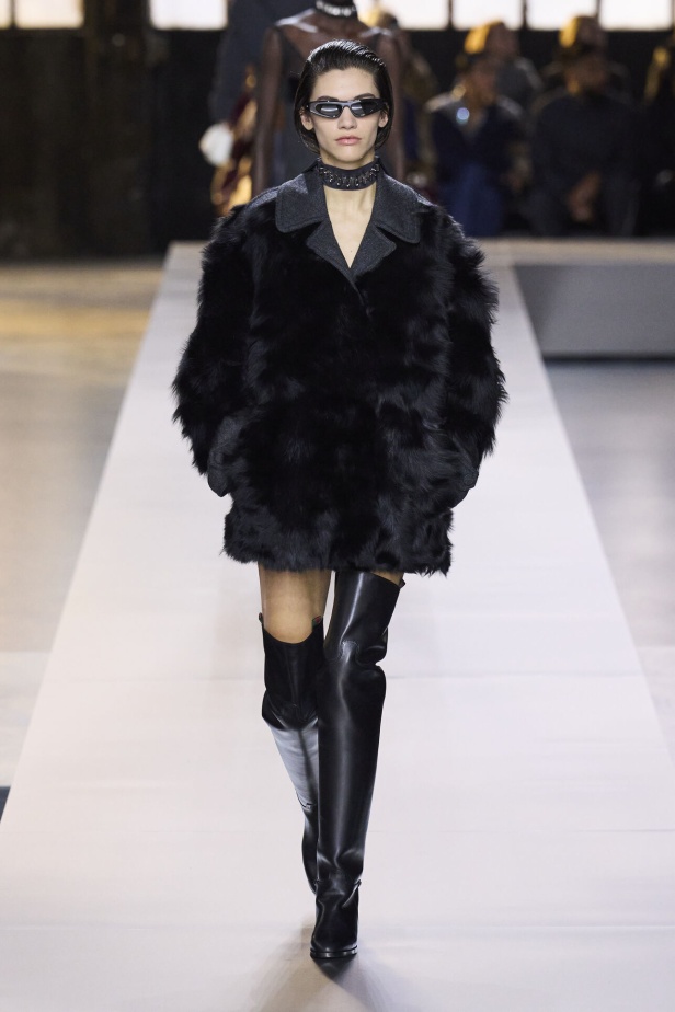 عرض أزياء Gucci لخريف 2024 