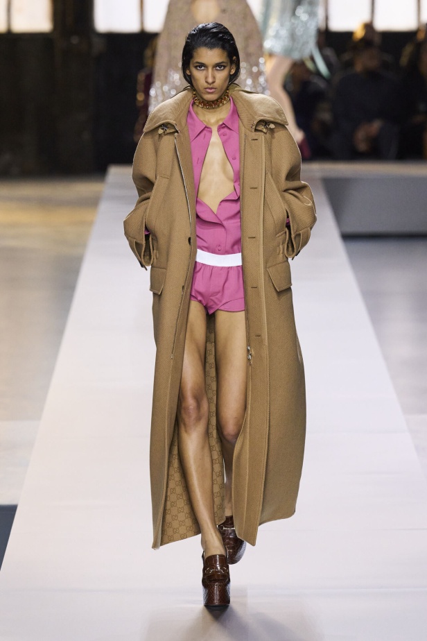 عرض أزياء Gucci لخريف 2024 