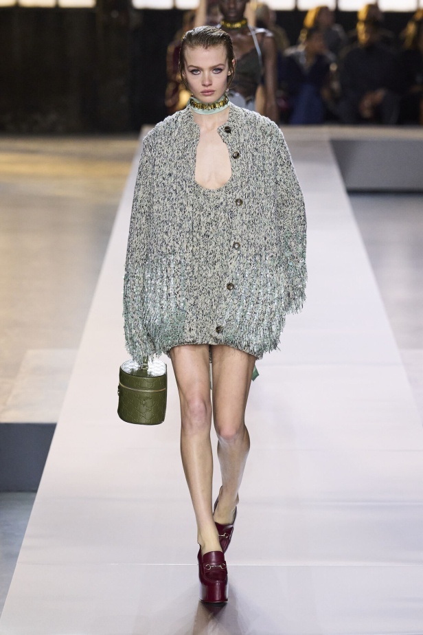 عرض أزياء Gucci لخريف 2024 