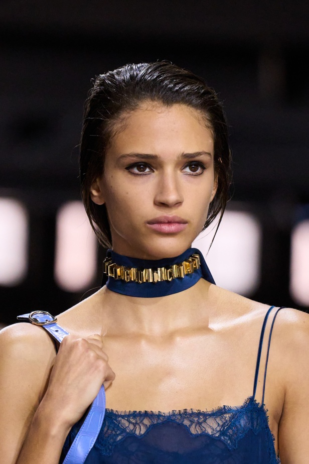 عرض أزياء Gucci لخريف 2024 