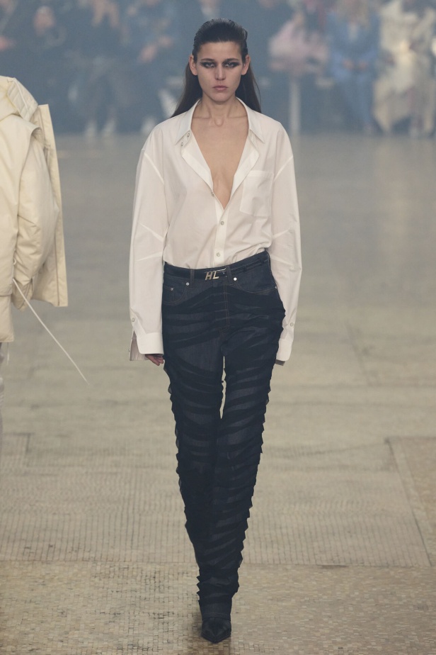 مجموعة Helmut Lang لموسم خريف وشتاء 2024-2025 في نيويورك