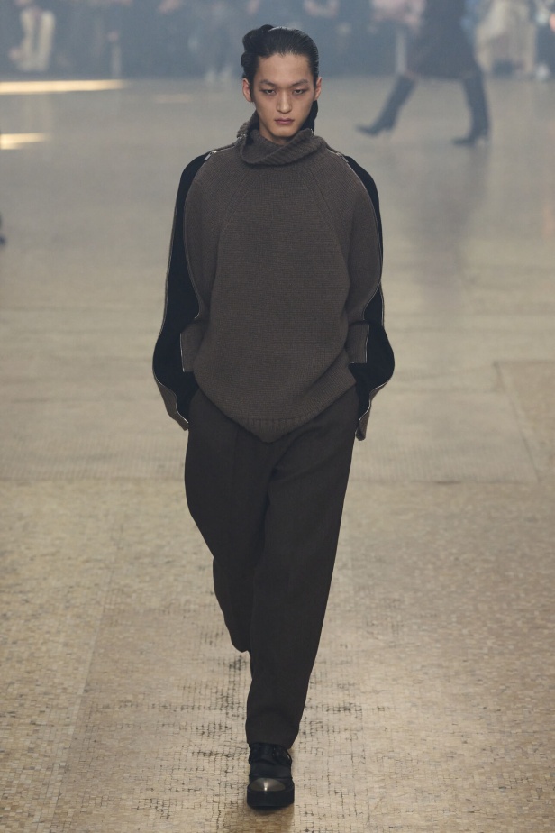 مجموعة Helmut Lang لموسم خريف وشتاء 2024-2025 في نيويورك