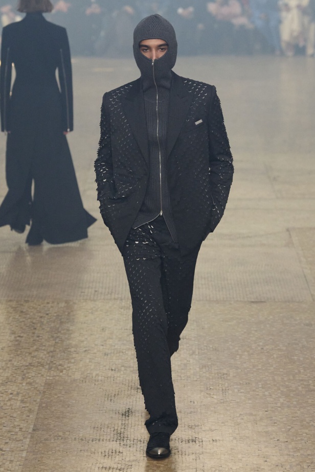 مجموعة Helmut Lang لموسم خريف وشتاء 2024-2025 في نيويورك