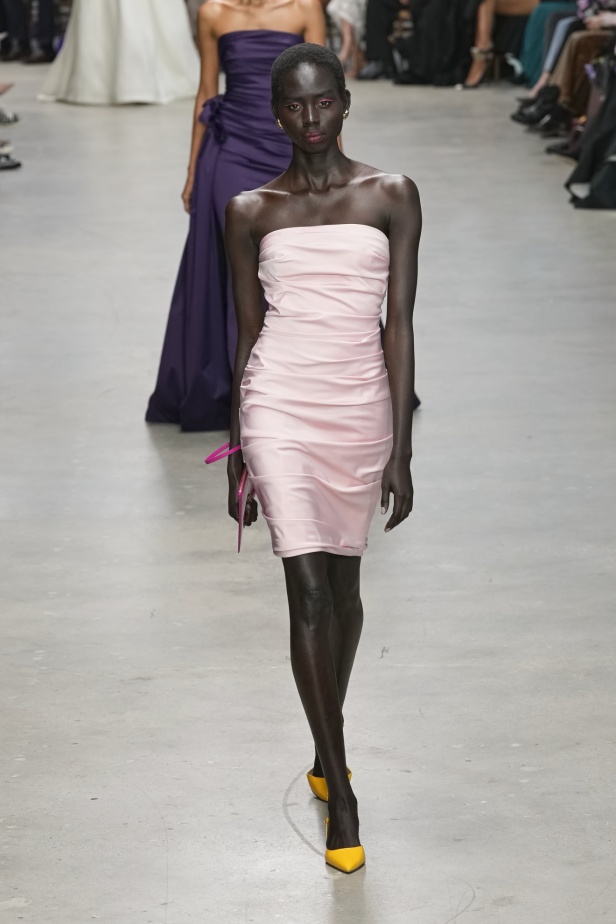 "كارولينا هيريرا" خريف و شتاء 2024 