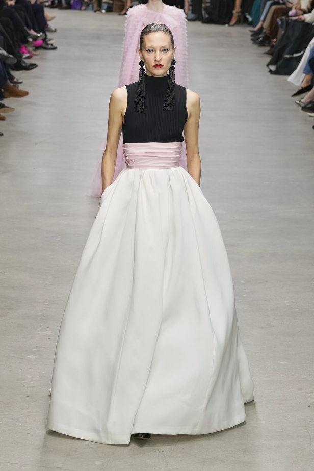 "كارولينا هيريرا" خريف و شتاء 2024 