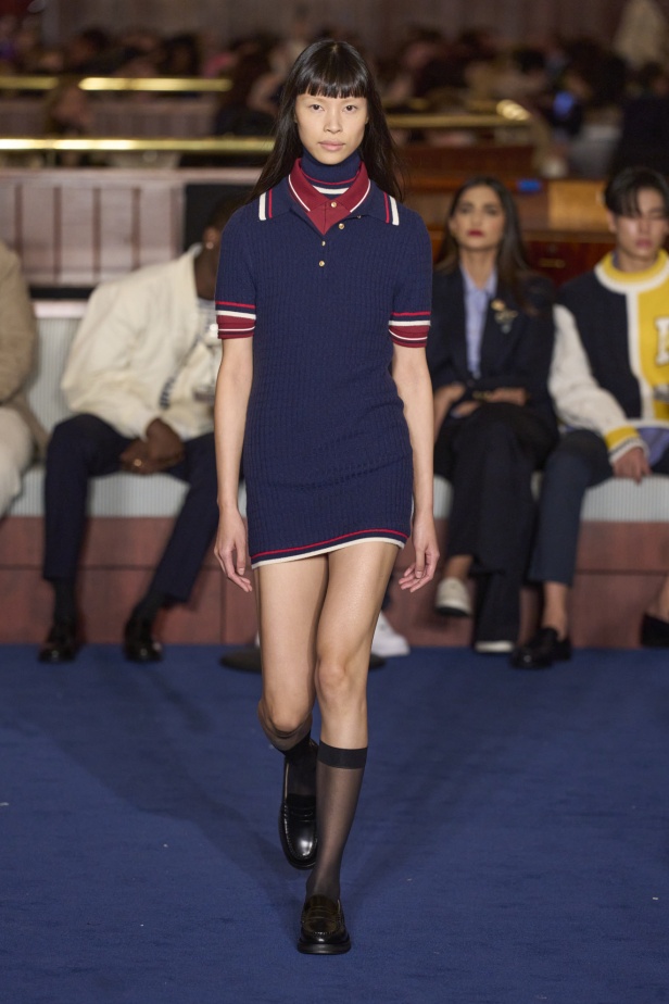 مجموعة Tommy Hilfiger لخريف 2024-2025