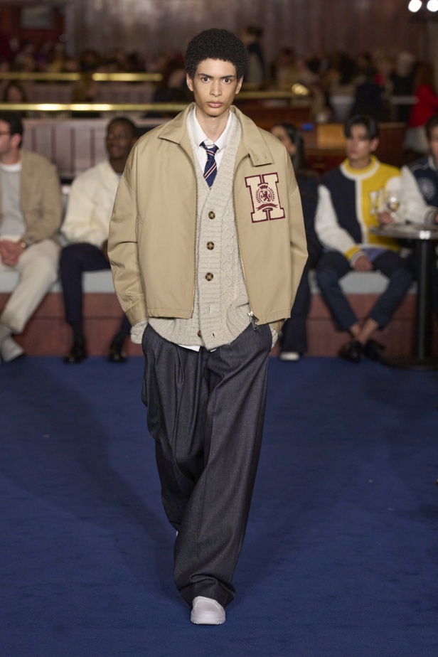 مجموعة Tommy Hilfiger لخريف 2024-2025