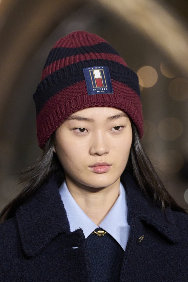 مجموعة Tommy Hilfiger لخريف 2024... عندما تجتمع الرفاهية الهادئة مع أسلوب Collegiate Preppy