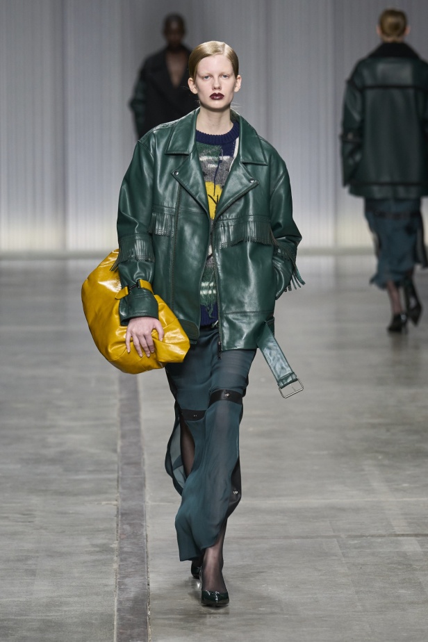 Iceberg خريف و شتاء 2024