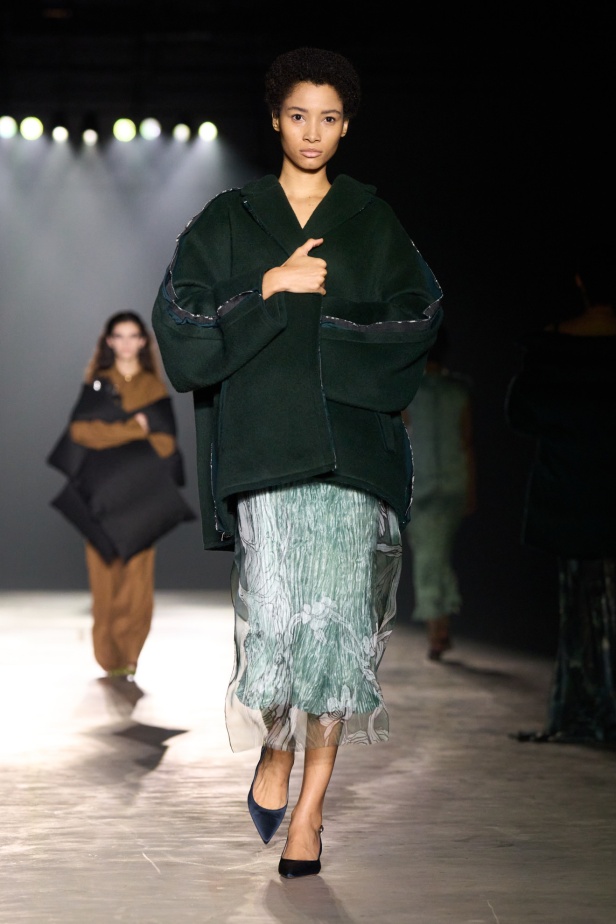 مجموعة Jason Wu لخريف 2024