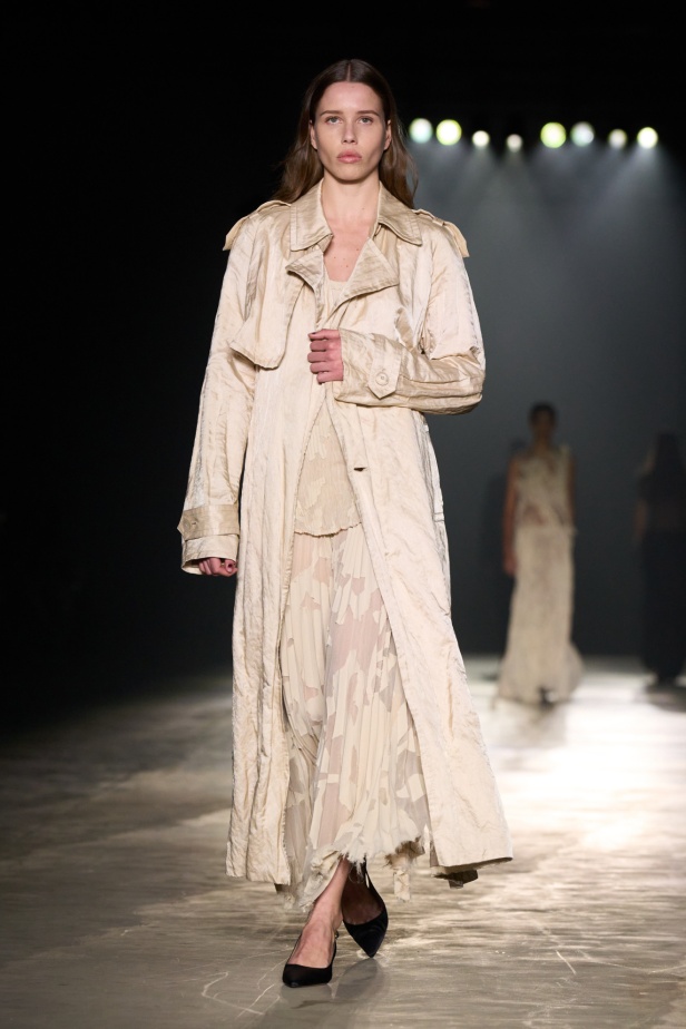 مجموعة Jason Wu لخريف 2024