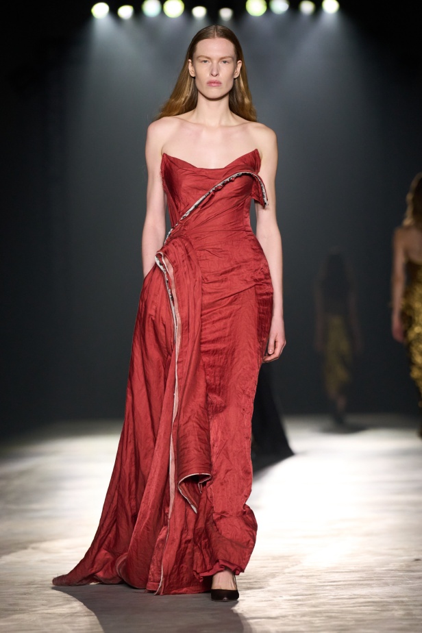 مجموعة Jason Wu لخريف 2024