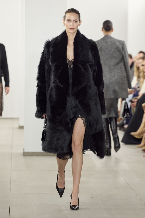 مجموعة Michael Kors لخريف وشتاء 2024-2025