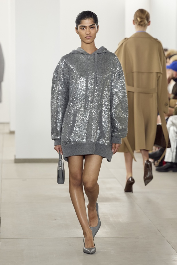 مجموعة Michael Kors لخريف وشتاء 2024-2025