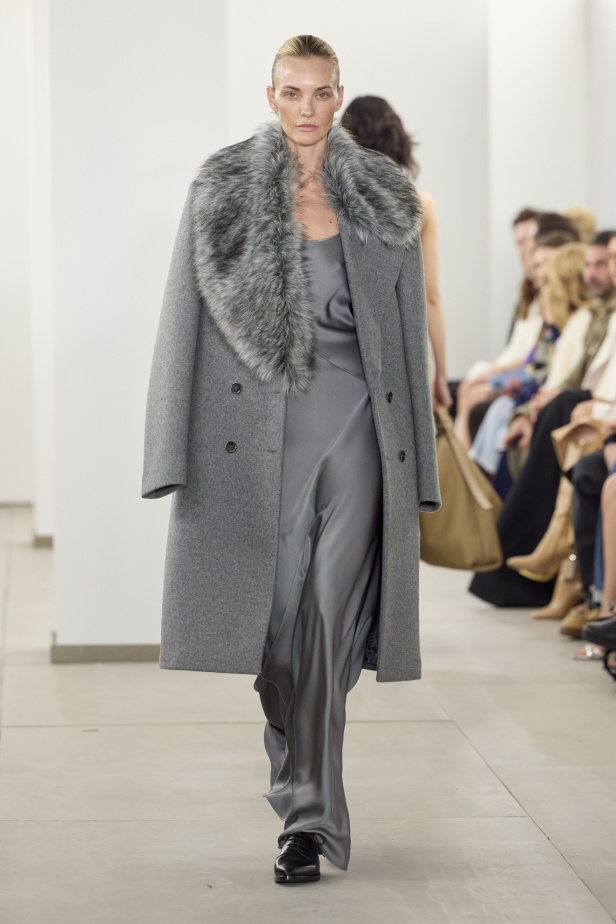 مجموعة Michael Kors لخريف وشتاء 2024-2025