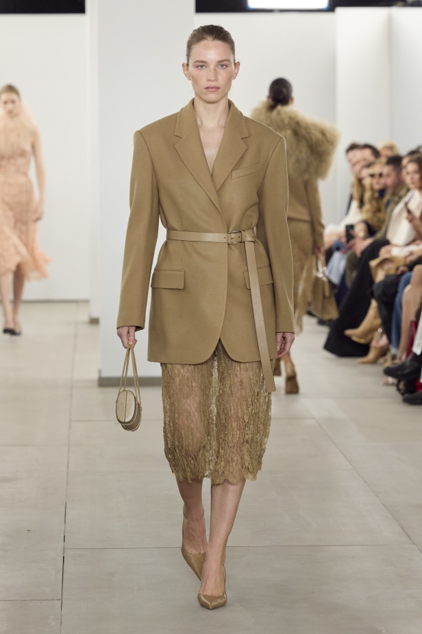 مجموعة Michael Kors لخريف وشتاء 2024-2025