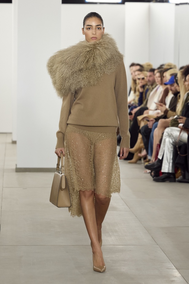 مجموعة Michael Kors لخريف وشتاء 2024-2025