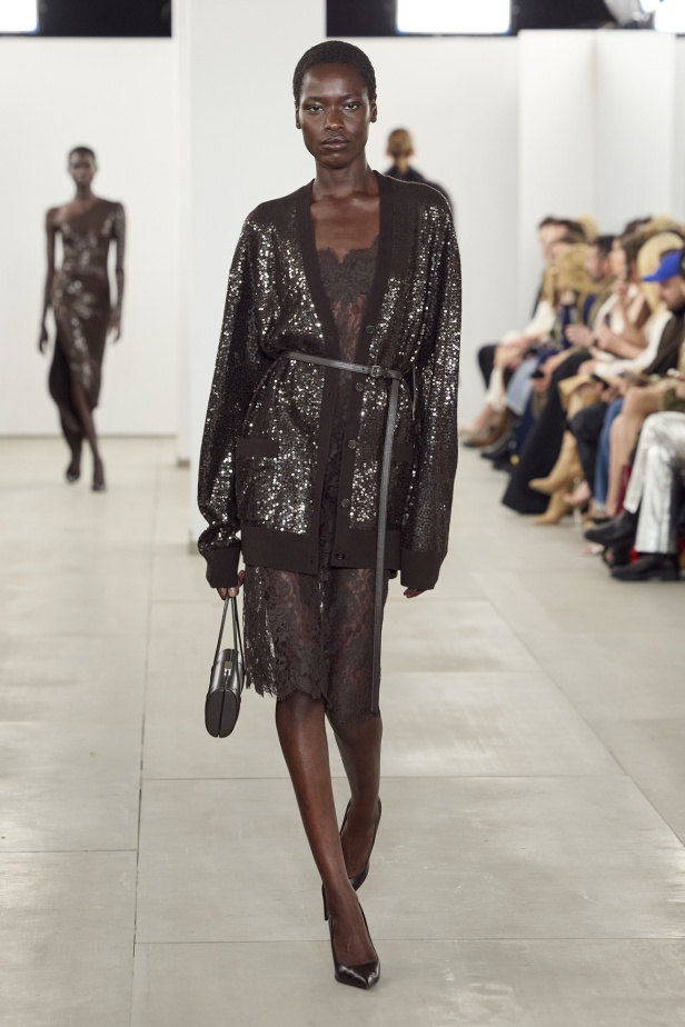 مجموعة Michael Kors لخريف وشتاء 2024-2025