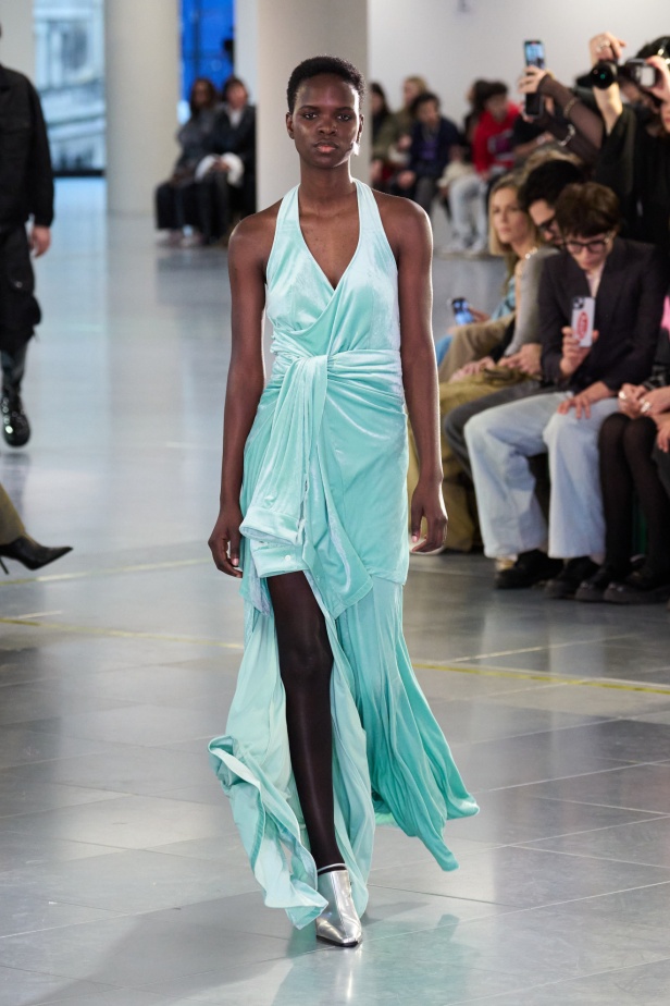 مجموعة Mark Fast لخريف وشتاء 2024