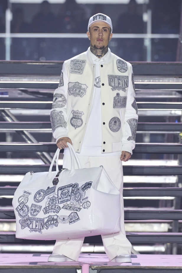 مجموعة Philipp Plein لخريف وشتاء 2024