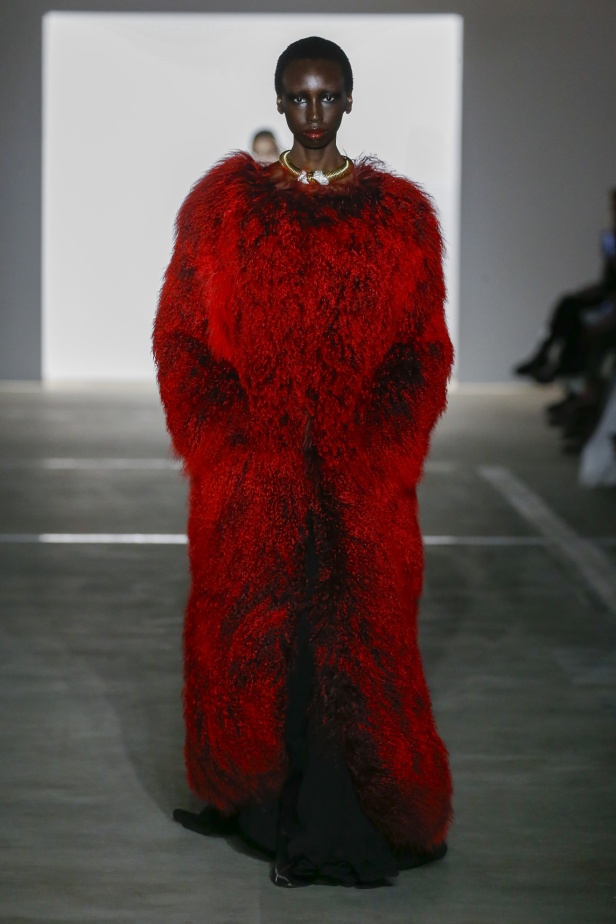 مجموعة Prabal Gurung لخريف وشتاء 2024