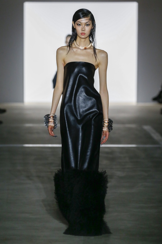 مجموعة Prabal Gurung لخريف وشتاء 2024