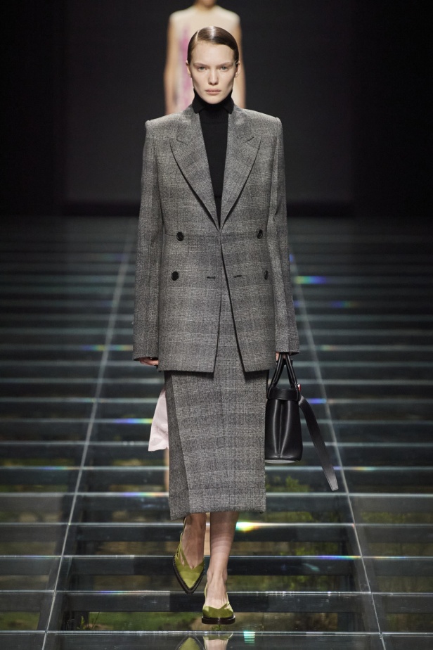 مجموعة Prada لخريف وشتاء 2024
