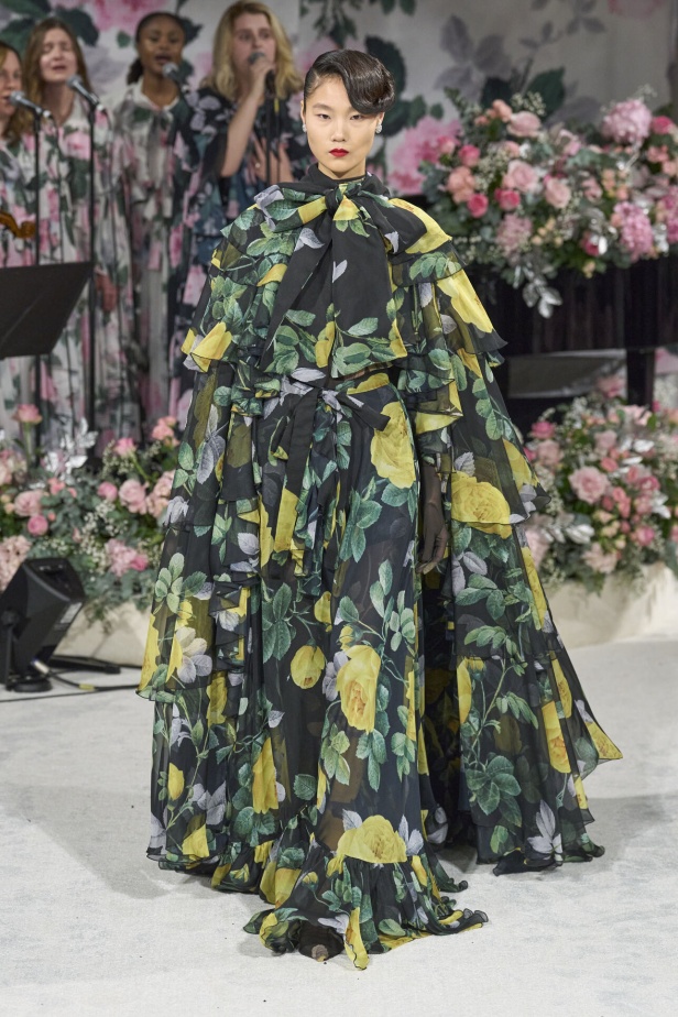 مجموعة Richard Quinn لخريف وشتاء 2024 في لندن 