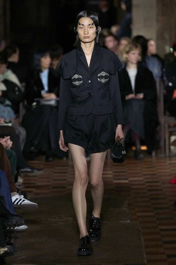 "سيمون روشا" خريف و شتاء 2024