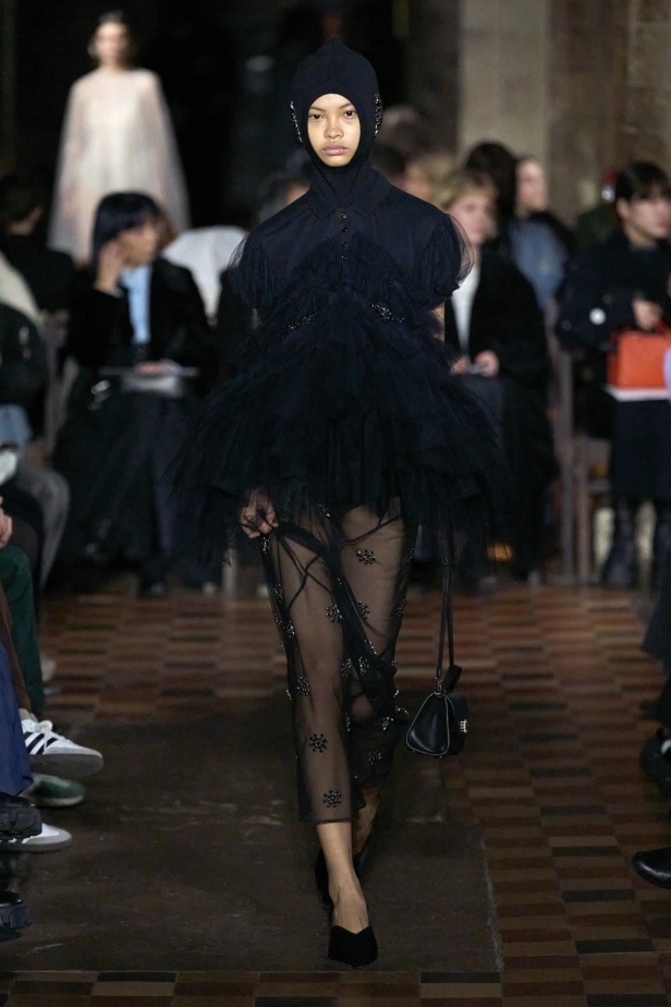 "سيمون روشا" خريف و شتاء 2024