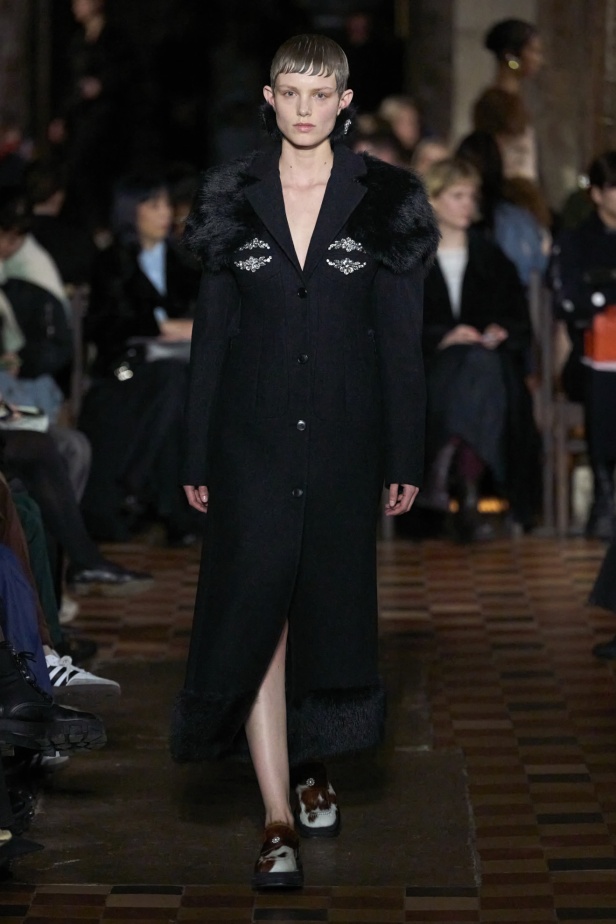 "سيمون روشا" خريف و شتاء 2024