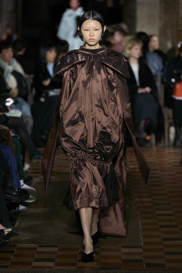 "سيمون روشا" خريف و شتاء 2024