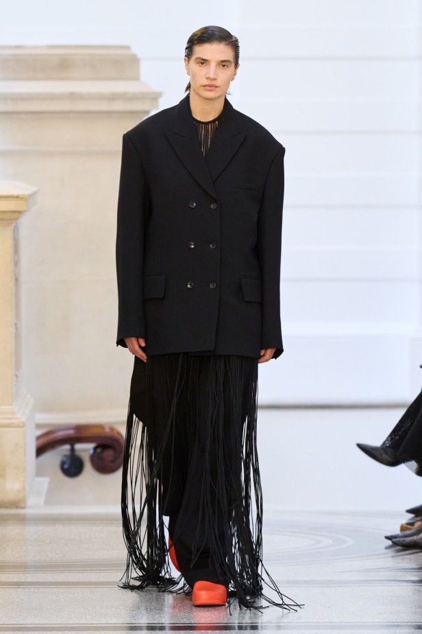 مجموعة Roksanda لخريف وشتاء 2024