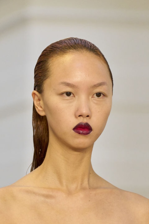 مجموعة Roksanda لخريف وشتاء 2024