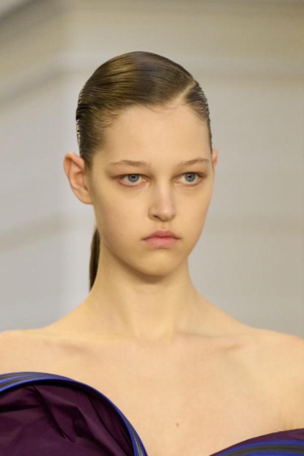 مجموعة Roksanda لخريف وشتاء 2024