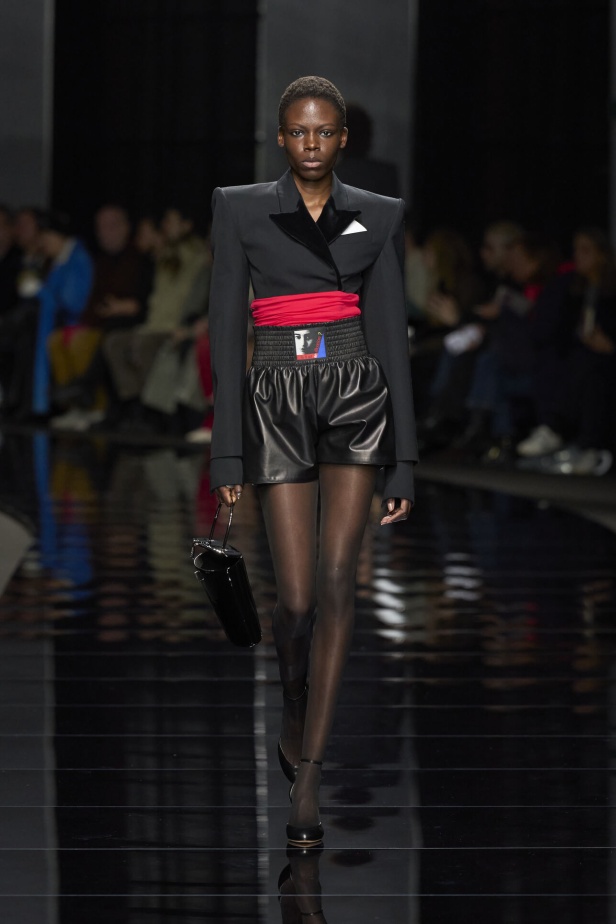 ثقافة الثمنينات ونفحات من مغنيات العصر الجميل عبر مجموعة SPORTMAX