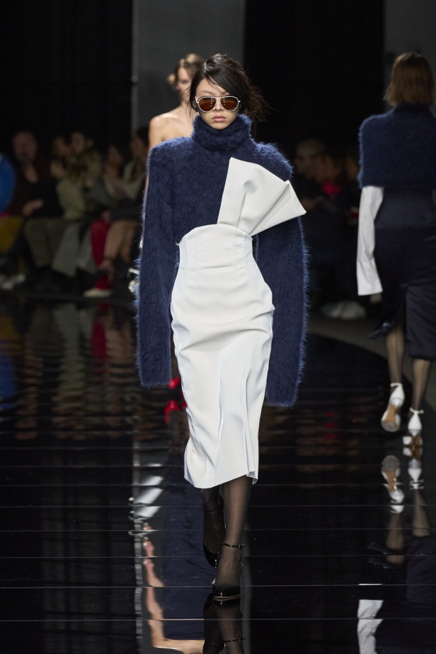 ثقافة الثمنينات ونفحات من مغنيات العصر الجميل عبر مجموعة SPORTMAX