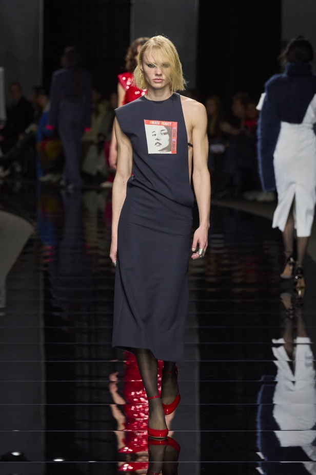 ثقافة الثمنينات ونفحات من مغنيات العصر الجميل عبر مجموعة SPORTMAX