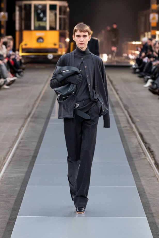 مجموعة Tod'sلخريف وشتاء 2024-2025