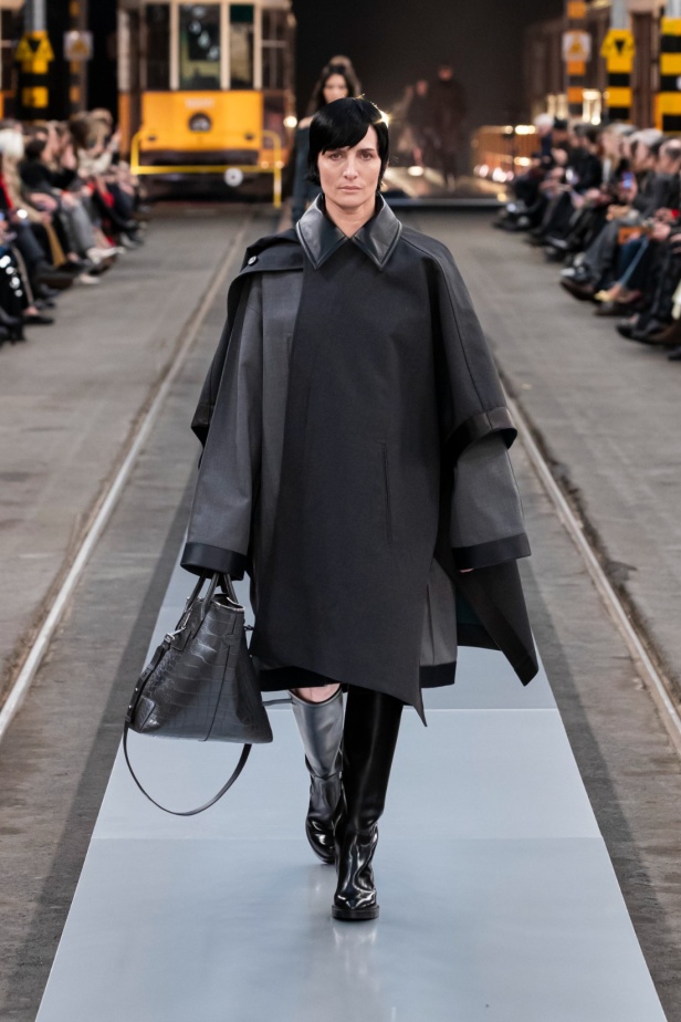 مجموعة Tod'sلخريف وشتاء 2024-2025