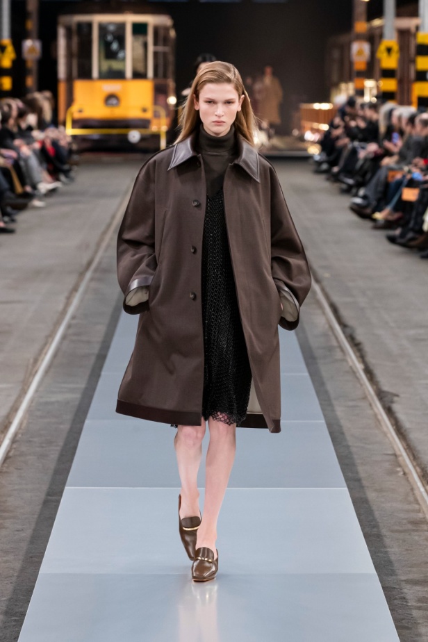 مجموعة Tod'sلخريف وشتاء 2024-2025