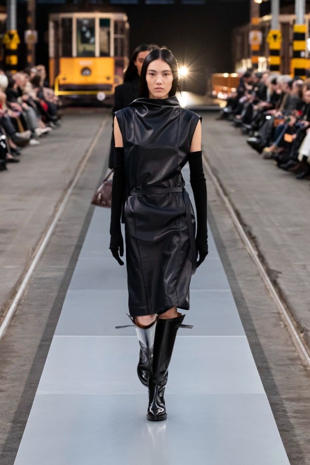 مجموعة Tod'sلخريف وشتاء 2024-2025