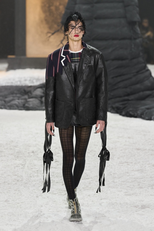 خيال الشعر والحرف اليدوية يختتم أسبوع الموضة النيويوركي مع مجموعة THOM BROWNE