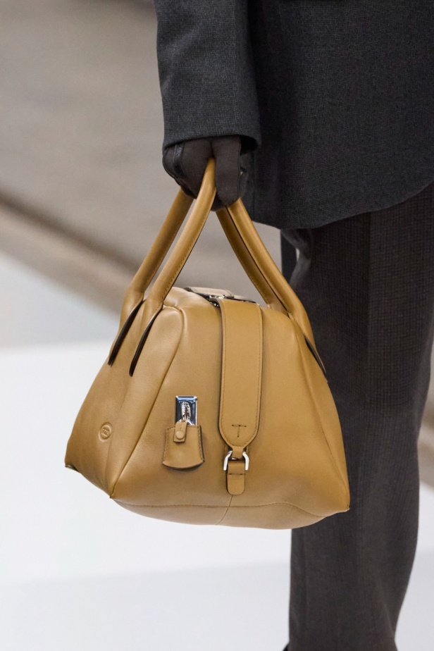 "ماتيو تامبوريني" يكشف فصلًا جديدًا لـ Tod's في مجموعة خريف وشتاء 2024