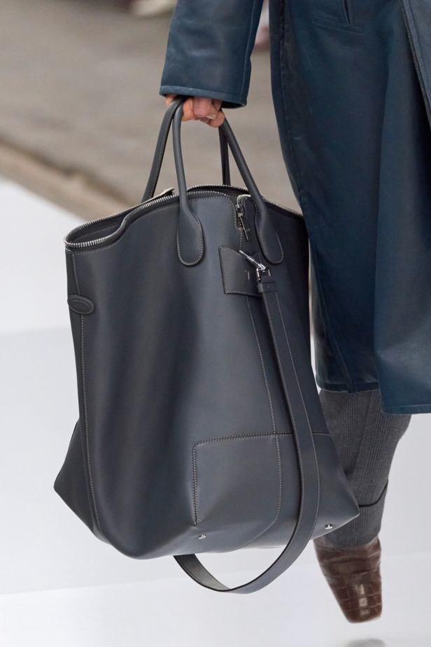 "ماتيو تامبوريني" يكشف فصلًا جديدًا لـ Tod's في مجموعة خريف وشتاء 2024