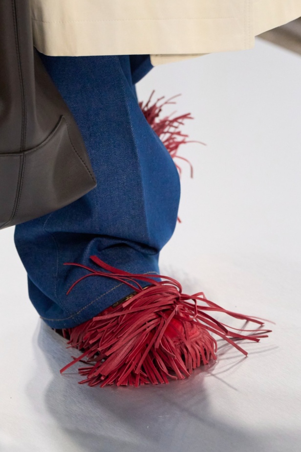 "ماتيو تامبوريني" يكشف فصلًا جديدًا لـ Tod's في مجموعة خريف وشتاء 2024