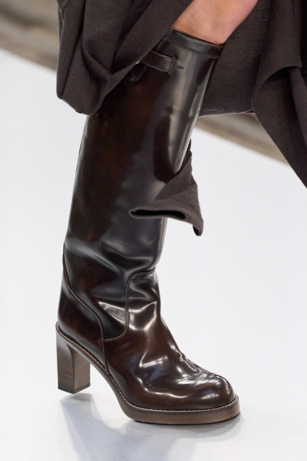 "ماتيو تامبوريني" يكشف فصلًا جديدًا لـ Tod's في مجموعة خريف وشتاء 2024