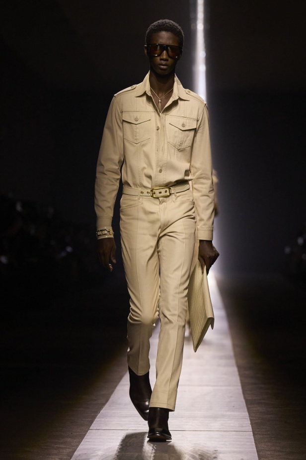 عرض أزياء Tom Ford لخريف وشتاء 2024-2025 في ميلانو